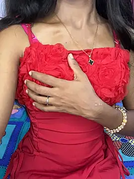 Snapshot of Baby_pari1 chatting on July 6, 6:32 pm Baby pari1 online show from July 6, 6:32 pm