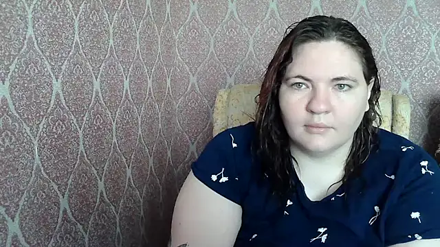 Snapshot of ElviraOreilllyX chatting on April 13, 5:24 am ElviraOreilllyX online show from April 13, 5:24 am