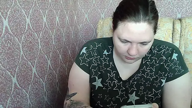 Snapshot of ElviraOreilllyX chatting on April 17, 6:38 am ElviraOreilllyX online show from April 17, 6:38 am