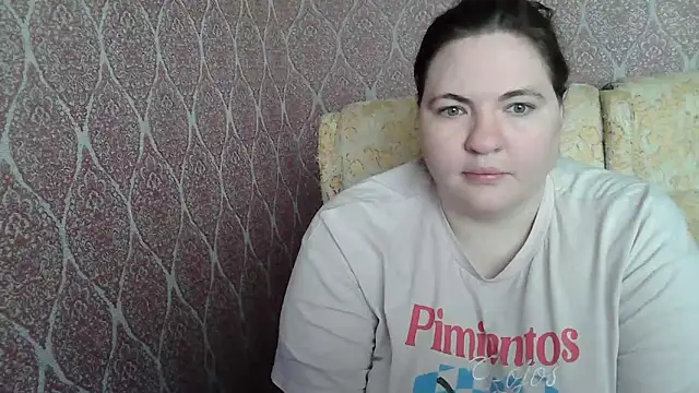 Snapshot of ElviraOreilllyX chatting on April 21, 12:00 pm ElviraOreilllyX online show from April 21, 12:00 pm