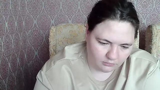 Snapshot of ElviraOreilllyX chatting on April 23, 8:24 am ElviraOreilllyX online show from April 23, 8:24 am