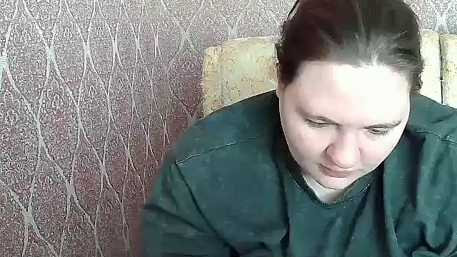 Snapshot of ElviraOreilllyX chatting on May 6, 9:36 am ElviraOreilllyX online show from May 6, 9:36 am