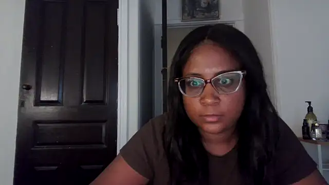 Snapshot of biancadoesit chatting on June 15, 9:39 pm biancadoesit online show from June 15, 9:39 pm