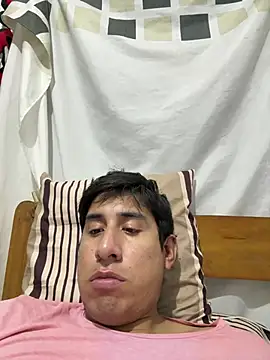 Snapshot of Adanxho chatting on July 1, 2:13 am Adanxho online show from July 1, 2:13 am