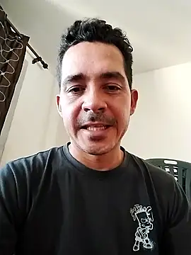 Snapshot of Gabriel_leon33 chatting on April 9, 8:58 pm Gabriel leon33 online show from April 9, 8:58 pm