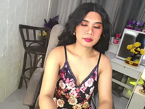 Snapshot of Yourgorgeousmarge chatting on May 28, 2:20 am Yourgorgeousmarge online show from May 28, 2:20 am