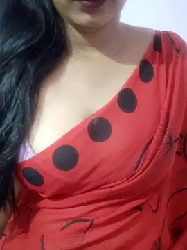 Snapshot of Sexyteacher143 chatting on April 15, 1:29 pm Sexyteacher143 online show from April 15, 1:29 pm