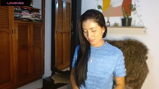Snapshot of ivanna_dl chatting on May 23, 1:11 am ivanna dl online show from May 23, 1:11 am