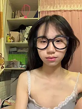 nina5201 online show from May 12, 7:00 pm