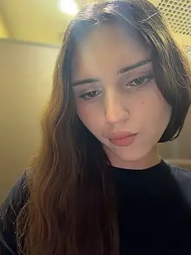 Snapshot of AnitaFly chatting on July 10, 9:56 am AnitaFly online show from July 10, 9:56 am