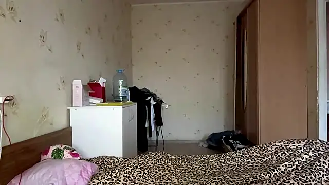 Snapshot of Sophia_Blonde chatting on April 9, 2:11 pm Sophia Blonde online show from April 9, 2:11 pm