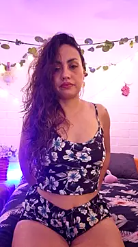Snapshot of LASEXbellaX chatting on May 20, 3:24 am LASEXbellaX online show from May 20, 3:24 am
