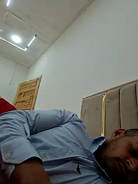 QueueedActivist online show from March 28, 5:45 pm