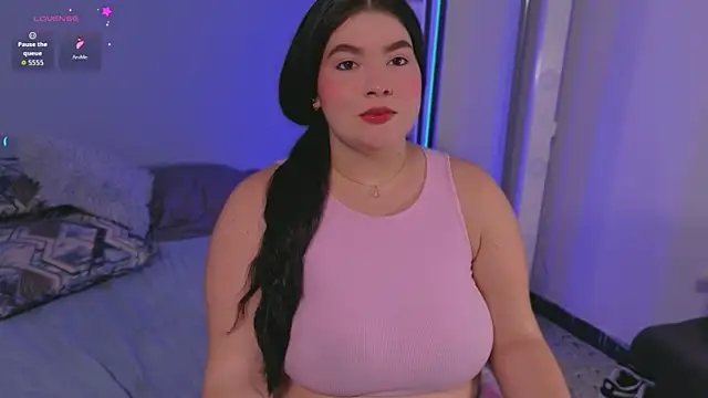 Snapshot of Ale_Silvanna chatting on July 7, 12:35 am Ale Silvanna online show from July 7, 12:35 am