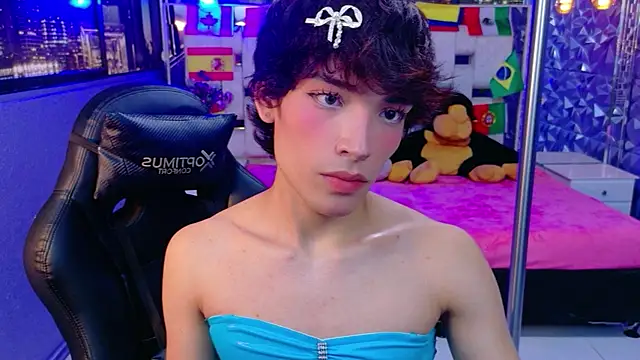 IsaacNovaa online show from June 27, 8:36 pm