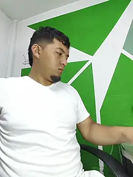 Itsdavidxxx online show from May 14, 3:46 am
