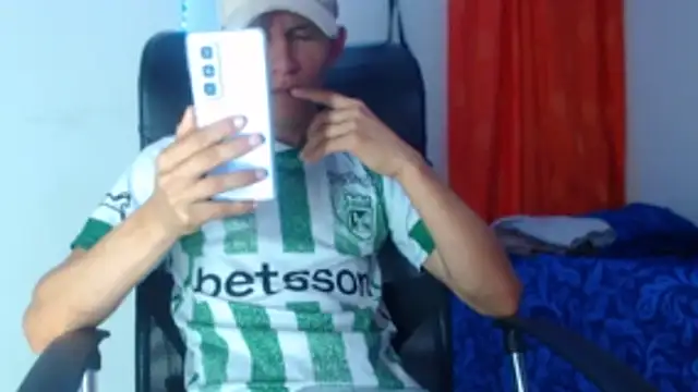 alejandro stone12 online show from March 25, 12:00 pm