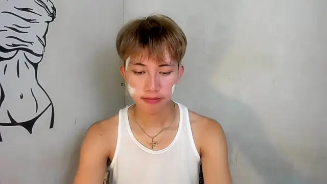 luxurioux blake online show from May 5, 8:55 am