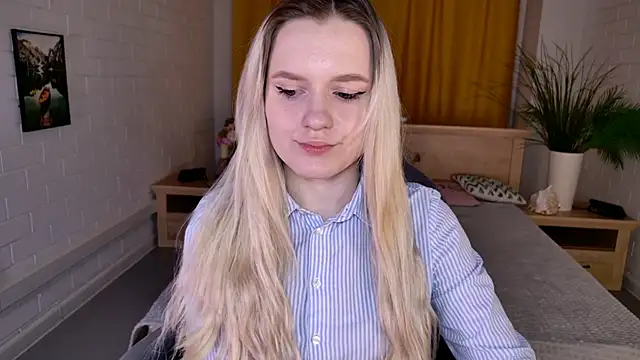 SherriButlers online show from April 25, 5:10 am
