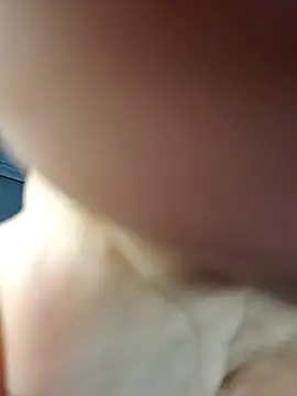 Big as-big online show from April 7, 8:31 pm