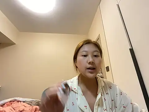 tutu512 online show from April 19, 2:49 pm