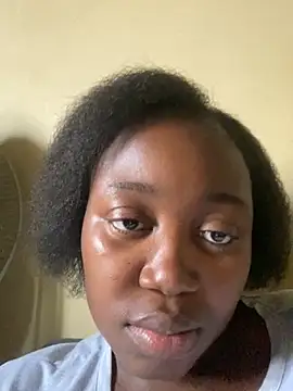 Snapshot of ebonydiva10 chatting on March 25, 2:01 pm ebonydiva10 online show from March 25, 2:01 pm