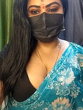 Snapshot of Anushka_flower chatting on April 6, 10:44 pm Anushka flower online show from April 6, 10:44 pm