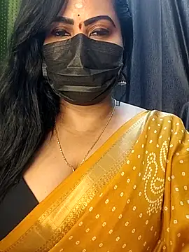 Snapshot of Anushka_flower chatting on April 9, 3:17 pm Anushka flower online show from April 9, 3:17 pm