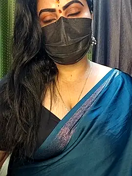 Snapshot of Anushka_flower chatting on April 26, 1:42 pm Anushka flower online show from April 26, 1:42 pm