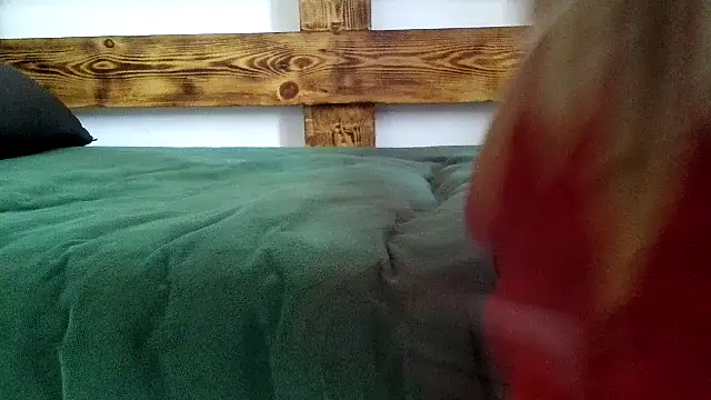sweetronette online show from May 29, 2:37 pm