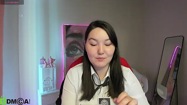 Snapshot of CamilaMartiez chatting on July 14, 12:11 pm CamilaMartiez online show from July 14, 12:11 pm