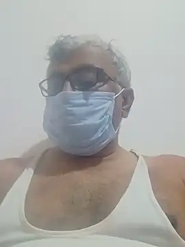 Snapshot of mature55 chatting on May 29, 12:47 pm mature55 online show from May 29, 12:47 pm