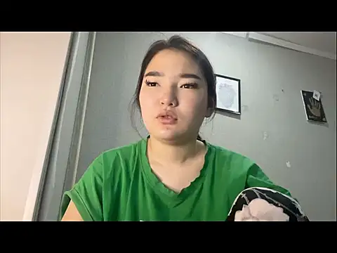 Snapshot of LammingLoner chatting on June 1, 5:36 pm LammingLoner online show from June 1, 5:36 pm