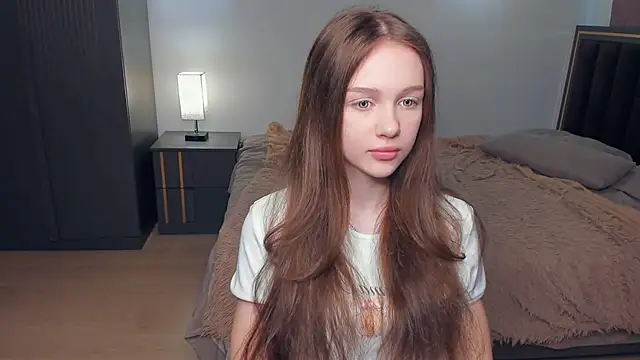 Snapshot of SharriSang chatting on April 3, 7:06 am SharriSang online show from April 3, 7:06 am