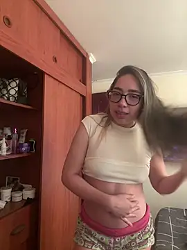 Snapshot of Kataysanti chatting on March 25, 8:48 pm Kataysanti online show from March 25, 8:48 pm