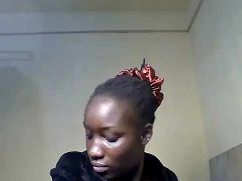 Snapshot of sexy_choco254 chatting on June 30, 1:17 am sexy choco254 online show from June 30, 1:17 am