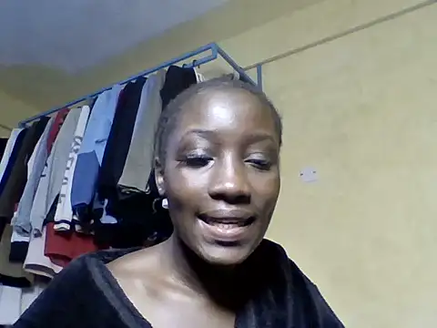 Snapshot of sexy_choco254 chatting on July 21, 9:17 pm sexy choco254 online show from July 21, 9:17 pm