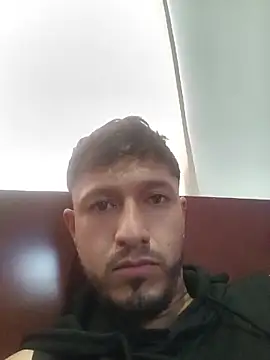 Snapshot of Bruce_Wayne188 chatting on March 26, 11:16 am Bruce Wayne188 online show from March 26, 11:16 am