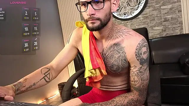 DERECK OLSEN online show from March 26, 8:58 pm