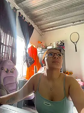 antonela bb online show from April 8, 1:00 pm