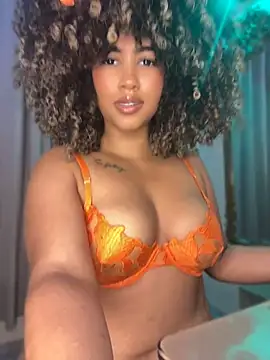 Kendra curly online show from July 11, 10:33 pm