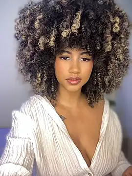 Kendra curly online show from August 5, 12:46 am