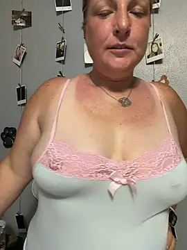 sweetkacibaby online show from July 10, 12:37 am
