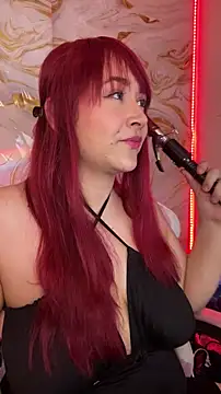 Snapshot of SweetLittleRed chatting on March 29, 11:27 pm SweetLittleRed online show from March 29, 11:27 pm
