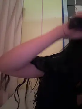 Naked-xx online show from May 26, 10:39 pm