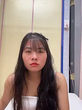Naked-xx online show from June 13, 1:31 pm