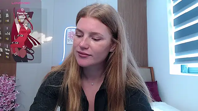 Snapshot of Carammelstorm chatting on March 30, 3:40 am Carammelstorm online show from March 30, 3:40 am