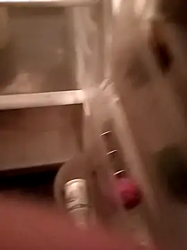 Snapshot of Men_77 chatting on March 26, 8:09 am Men 77 online show from March 26, 8:09 am