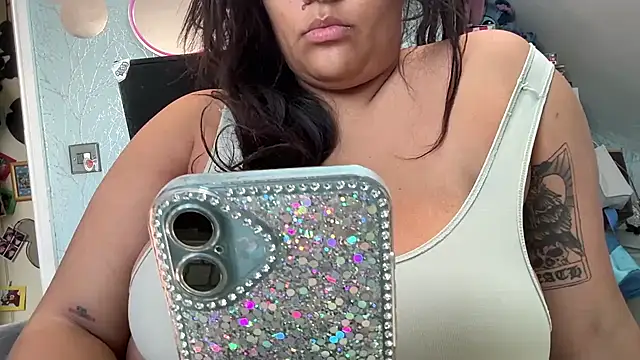 Bailey Jayne online show from April 21, 1:28 pm