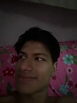 Snapshot of adihaveabigdick chatting on April 2, 3:42 pm adihaveabigdick online show from April 2, 3:42 pm